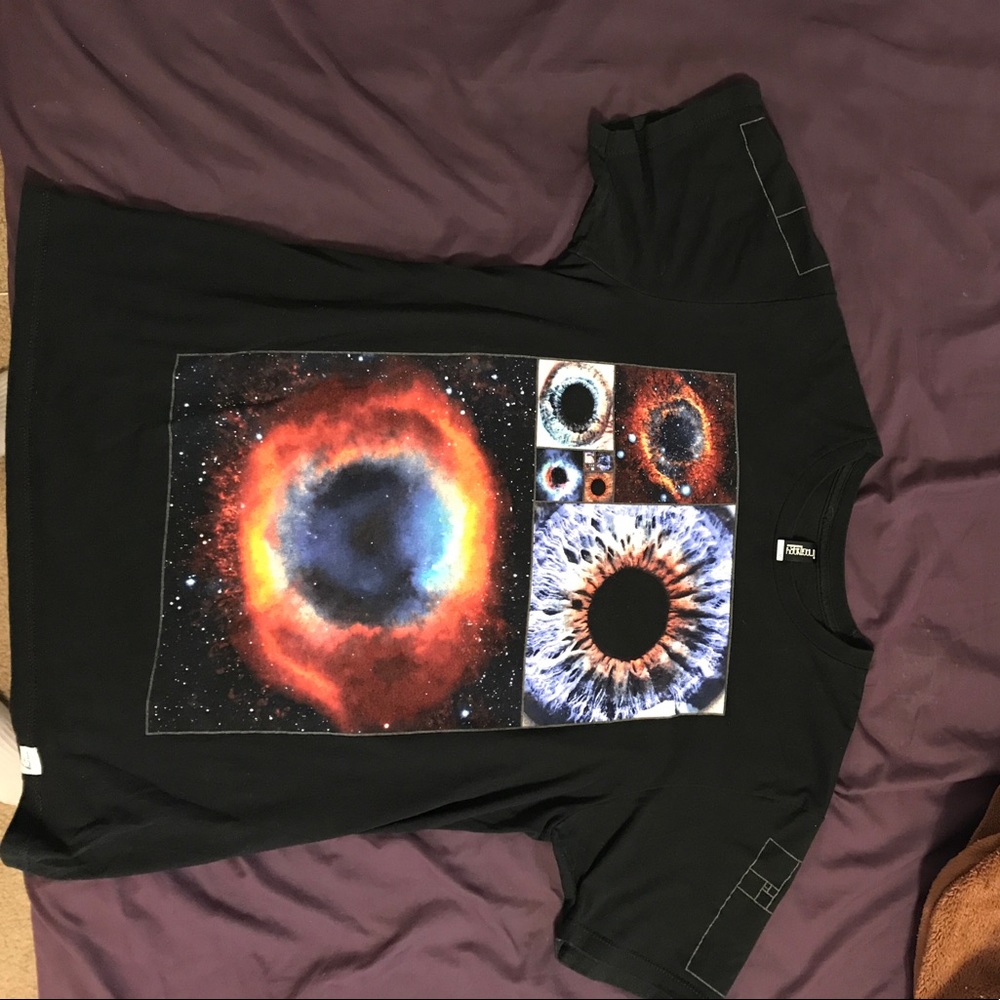 Imaginary foundation tee